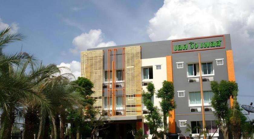 B2 Buriram Boutique And Budget Hotel Exterior photo