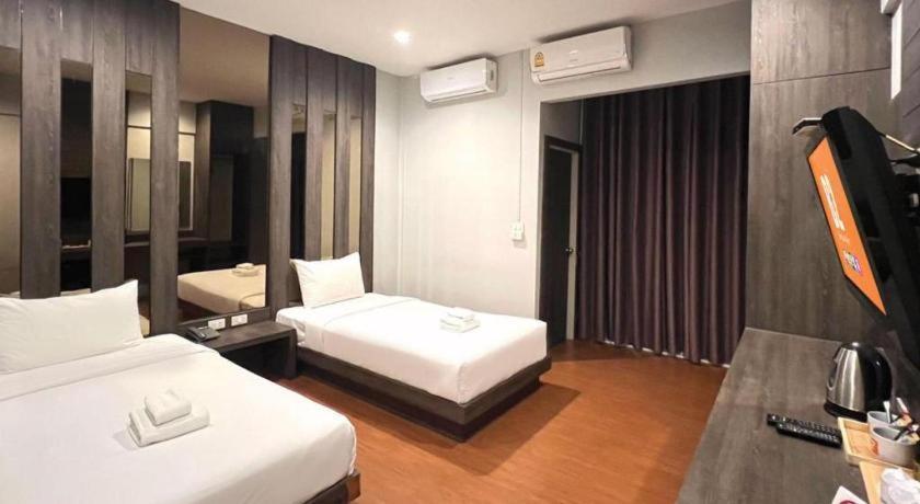 B2 Buriram Boutique And Budget Hotel Exterior photo