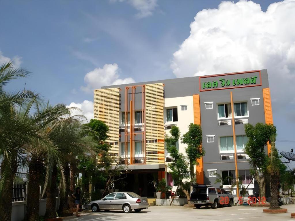 B2 Buriram Boutique And Budget Hotel Exterior photo